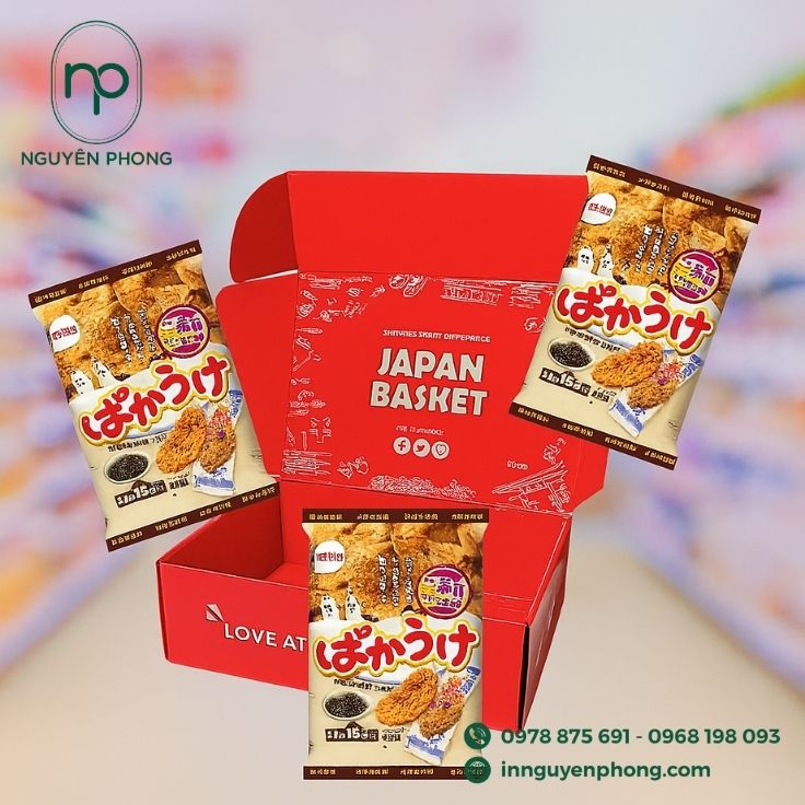 Mẫu hộp đựng cơm cháy dạn nắp gài